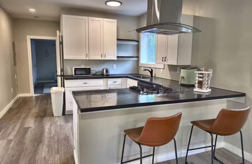 Sylvan Hills House | Peach City Pad-Duplex