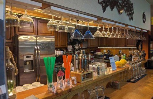 Marrowstone House | Peach Room Bed Queen