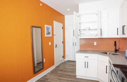 Jersey City Hotel | Peachtree Suites