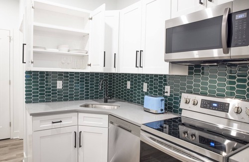 Jersey City Hotel | Peachtree Suites