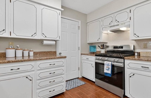 Bartlesville House | Peachy Keen Accommodations