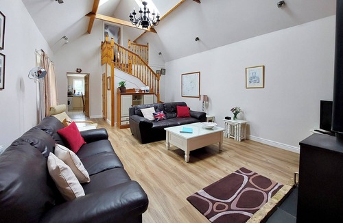 Lincoln Cottage | Peacock Barn - E5479