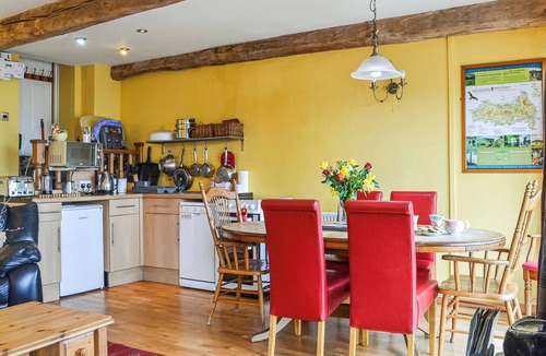 Talybont-on-Usk Cottage | Peacock Cottage - UK36422