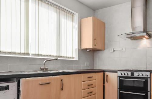 Kenilworth House | Peacock House