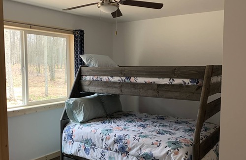 Irons Cabin | Peacock Trail Cabin #1