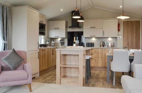 Penrith House | Peacock - Uk31513