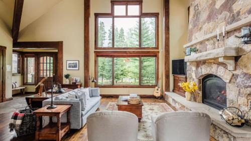 Christie Heights House | Peak 8 by AvantStay