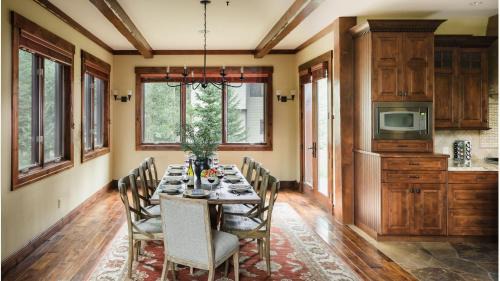 Christie Heights House | Peak 8 by AvantStay