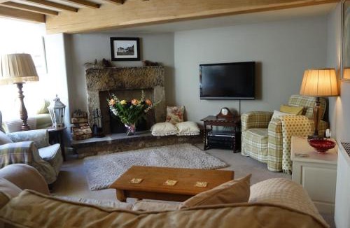 Tideswell House | Peak District Luxury cottage, sleeps 8 plus pets