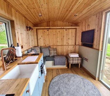 Hope Cabin | Peak District Shepherds Hut