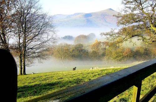 Hope Cabin | Peak District Shepherds Hut