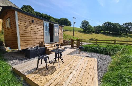 Hope Cabin | Peak District Shepherds Hut