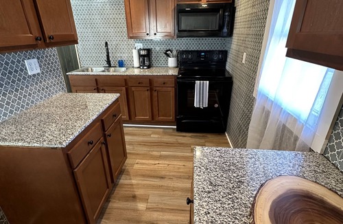 Blodgett Mills Apartment | Peak's Paradise