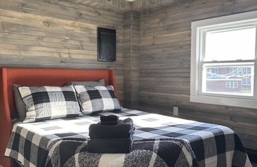 Blodgett Mills Apartment | Peak's Paradise