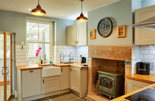 Two Dales Cottage | Peak View