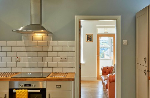 Two Dales Cottage | Peak View