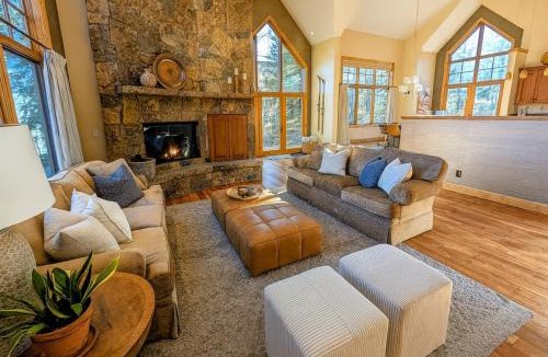 Three Peaks House | Peakside Escape 178