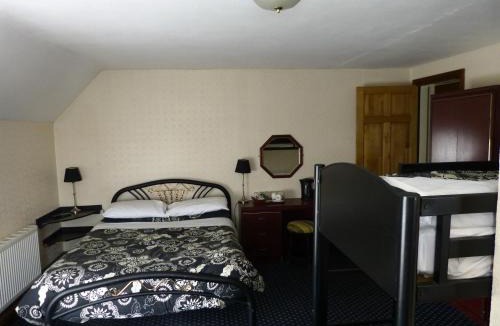 Oakamoor Hotel | Peakstones Inn