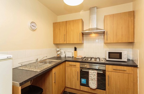 South Shore Apartment | Pear Suite - Apartment with private bathroom