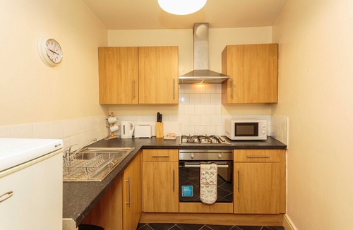 South Shore Apartment | Pear Suite - Apartment with private bathroom