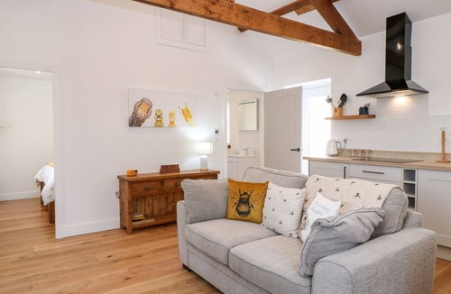 Saltash Cottage | Pear Tree Cottage