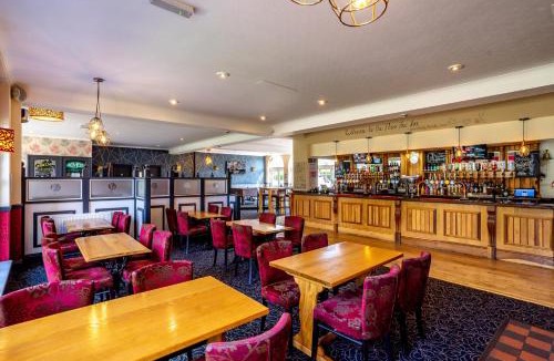 Cole Green Hotel | Pear Tree Inn