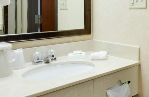 Miner Hotel | Pear Tree Inn Sikeston