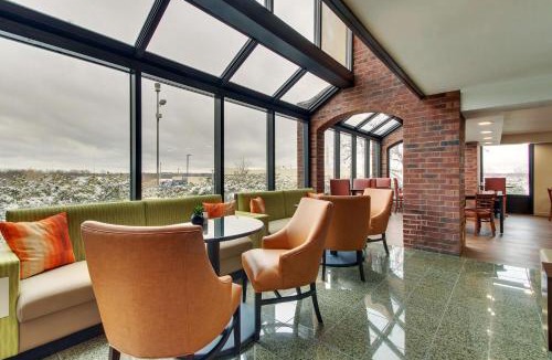 Arnold Hotel | Pear Tree Inn St. Louis - Arnold