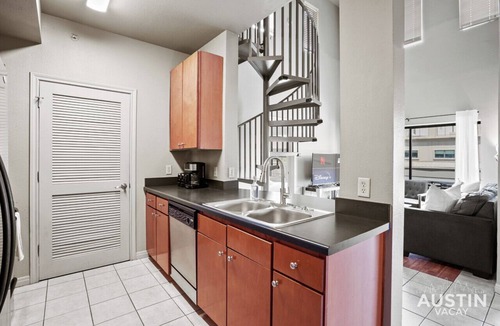 West Campus Apartment | Pearl #602 xxxxxxxxx