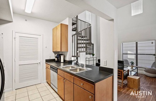 West Campus Apartment | Pearl #605 xxxxxxxxx