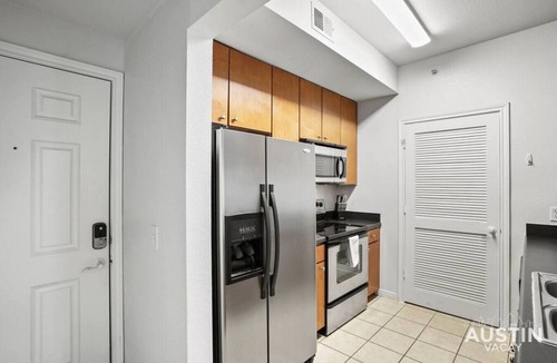 West Campus Apartment | Pearl #605 xxxxxxxxx