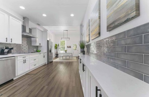 Springfield House | *Pearl of Springfield*-WIFI, AC, PATIO
