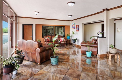 San Angelo Hotel | Pearl on the Concho