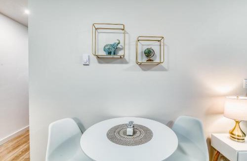 Eugene Hotel | Pearl Street Studio