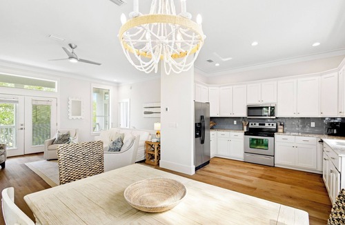 White's Gulfview House | Pearly White by Stay on 30a
