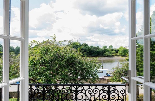 Hammersmith House | Pears and Graces, by Veeve