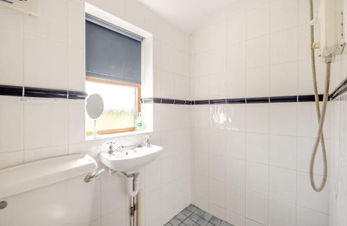 Clacton-on-Sea House | Peartree Cottage