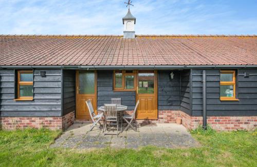 Clacton-on-Sea House | Peartree Cottage