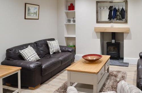 East Witton House | Peartree Cottage & Granary