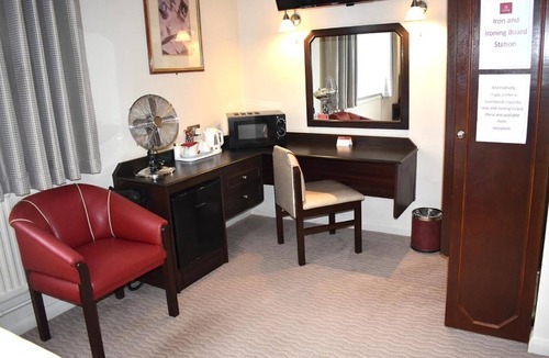 Milton Keynes Hotel | Peartree Lodge Waterside