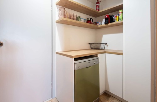 Flinders House | Pebble Views by Property Mums