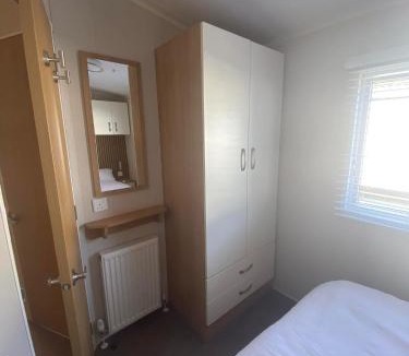 Lydd Resort | Pebbles Romney Sands