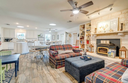 Horseshoe Bay House | 'Pecan Creek Haus' Lake LBJ Retreat w/Boat Dock!