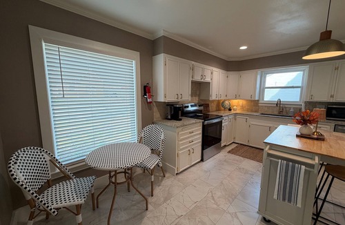Sayles Blvd. Area House | Pecan Grove | Spacious South Abilene Stay