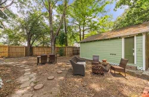 Greater Heights Villa | Pecan Pool House - Garden Villa #2
