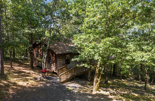 Smithville Cabin | Peckerwood Knob Sunset Cabin; Mountaintop seclusion in SE Oklahoma; Great View