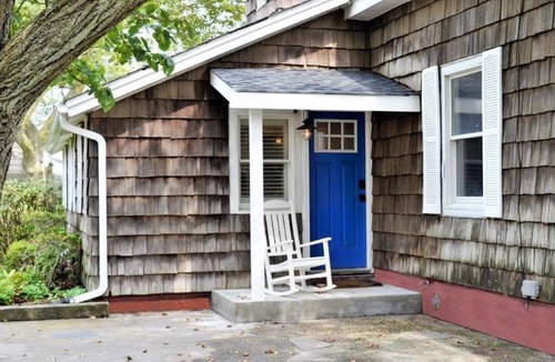 Laurel House | Peconic Bay Private Beachfront Escape