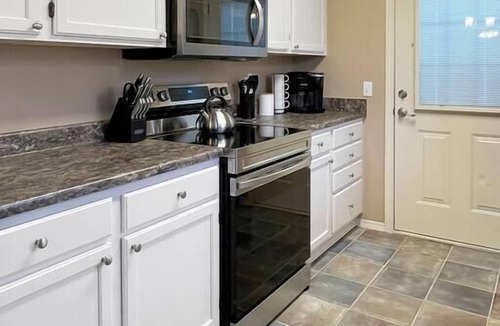 Downtown House | Pedal Inn 8 - Location, Location and Dog Friendly