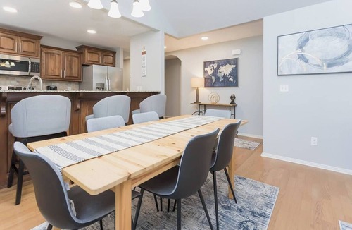 Bentonville House | Pedalpoint - MTB Friendly - 1 mi to Coler Trails