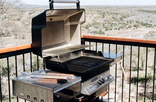 Johnson City RV Rental | Pedernales River Retreat in this Lovely Tent Rental in Texas